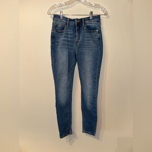 Judy Blue size 7 / 28 skinny fit